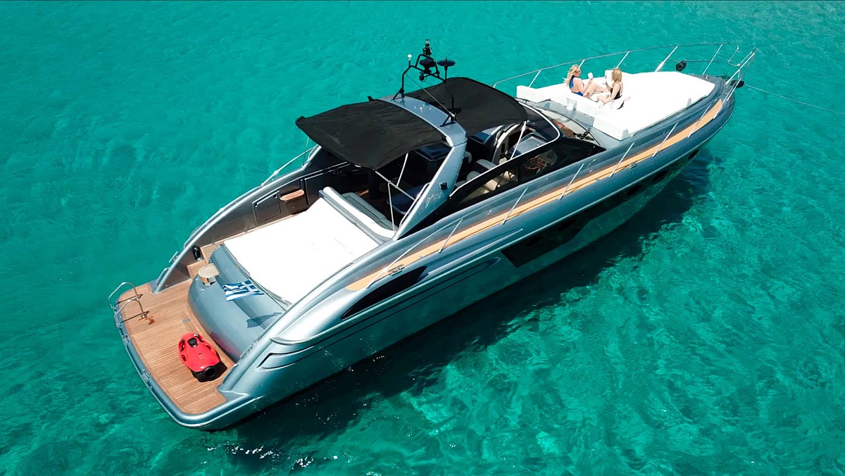 Аренда моторной яхты Princess V55 на Миконосе, Греция